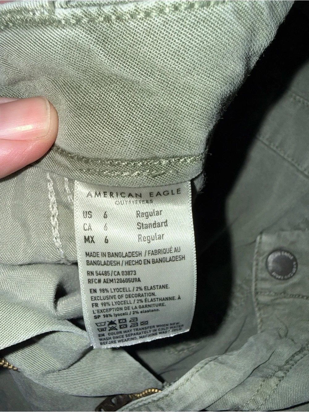 American Eagle Outfitters Women’s Olive Cargo Pants
